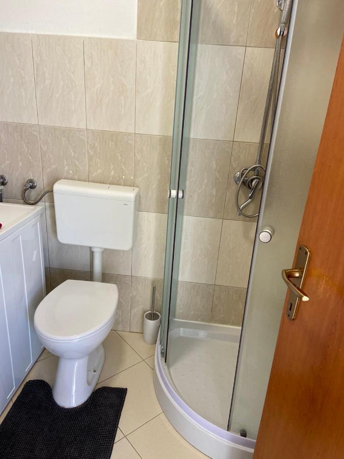 Apartman Hana U Blizini Automotodroma Grobnik I Kostrenski Plaza Kostrena Kültér fotó